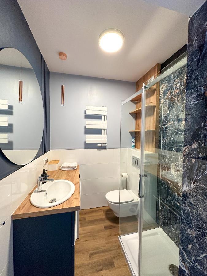 Dmk Blue Apartment Near Warsaw-Modlin Airport Nowy Dwór Mazowiecki Екстериор снимка